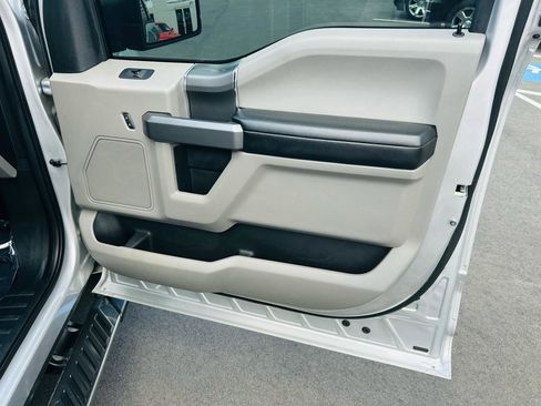 Used 2018 Ford F150 XLT w/ Equipment Group 301A Mid image 26