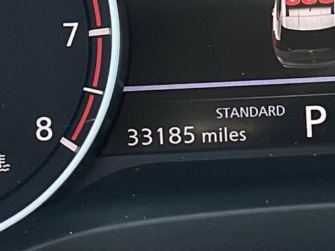 Used 2025 Nissan Rogue SV FWD image 39