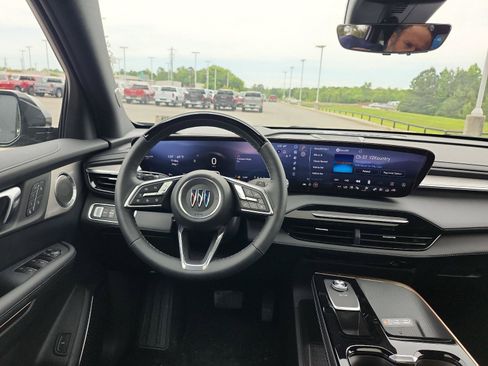 New 2026 Buick Enclave Avenir w/ Super Cruise Package AWD/4WD image 11