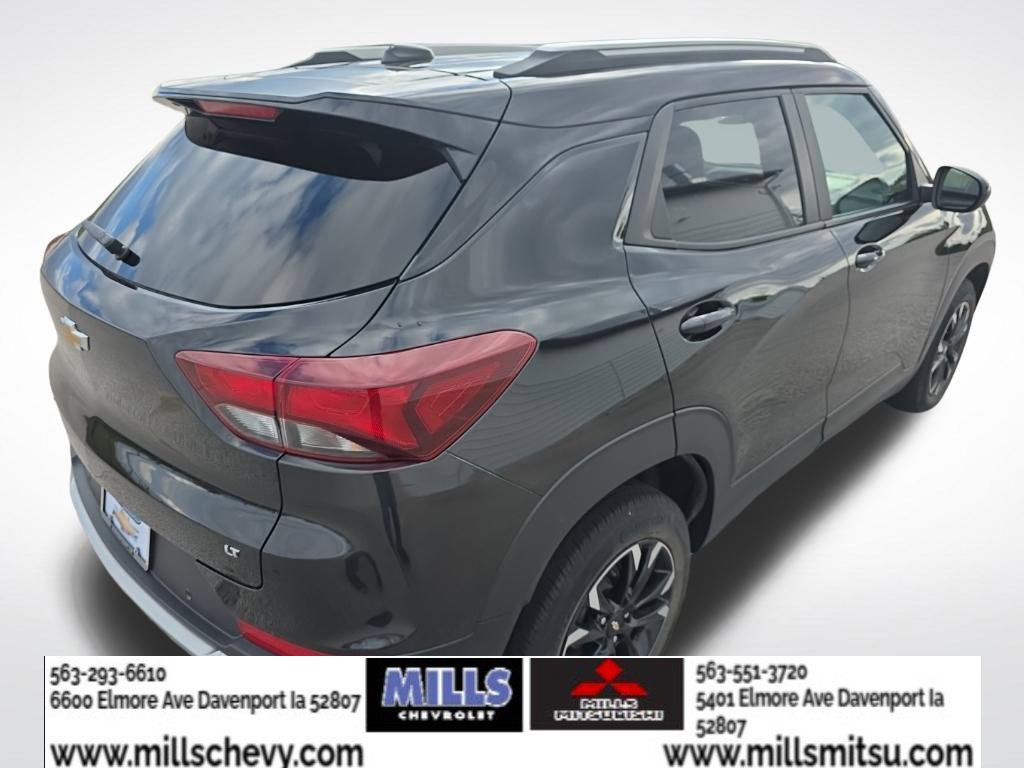Used 2022 Chevrolet TrailBlazer LT w/ Convenience Package FWD image 5