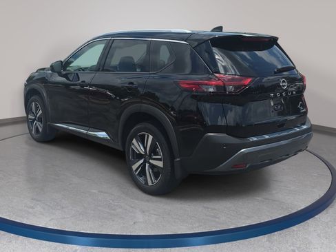Used 2023 Nissan Rogue SL FWD image 7