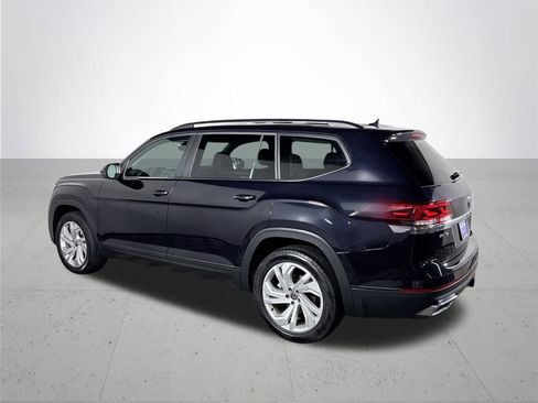 Used 2023 Volkswagen Atlas SE image 8