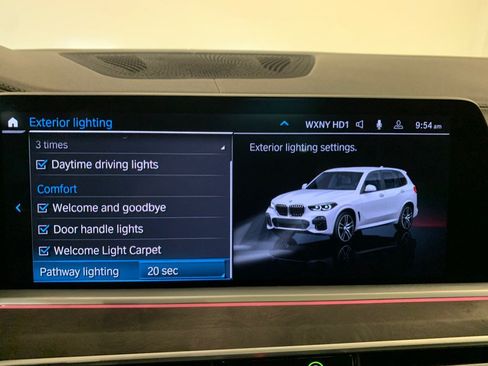 Used 2023 BMW X5 xDrive40i w/ M Sport Package AWD/4WD image 46
