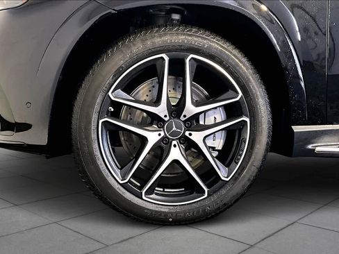 New 2026 Mercedes-Benz GLE 53 AMG 4MATIC Coupe image 17