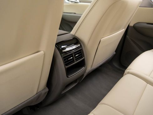 New 2026 Cadillac XT5 Premium Luxury image 19