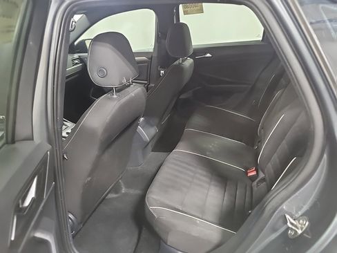 Used 2024 Volkswagen Jetta Sport image 10