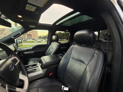 Used 2017 Ford F150 Lariat AWD/4WD image 46