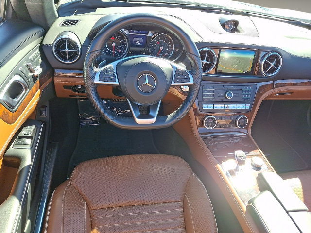 Used 2019 Mercedes-Benz SL 550 image 10