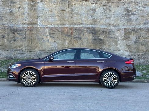 Used 2017 Ford Fusion SE AWD/4WD image 7