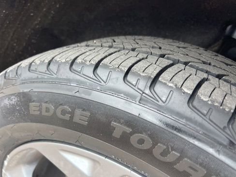 Certified 2023 Ford Escape ST-Line w/ Tech Pack #1 AWD/4WD image 26