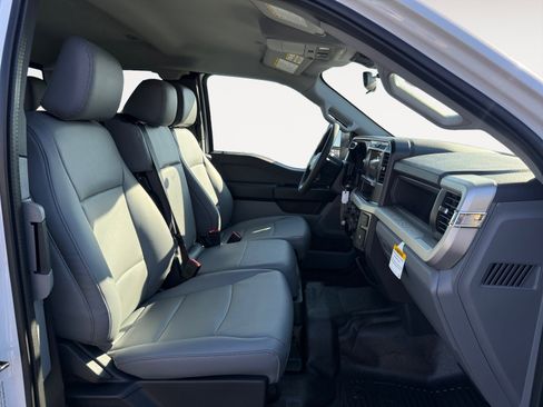 New 2026 Ford F250 XL image 19
