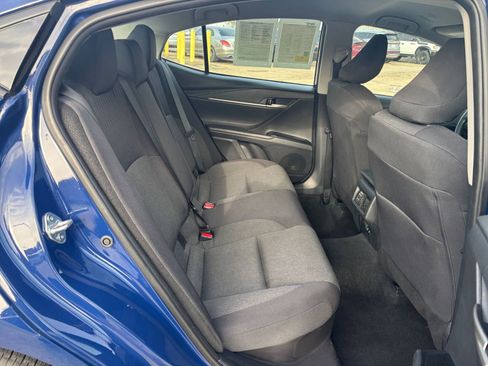 Used 2025 Toyota Camry LE image 24