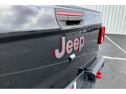 Used 2022 Jeep Gladiator Rubicon w/ Trailer Tow Package AWD/4WD image 30