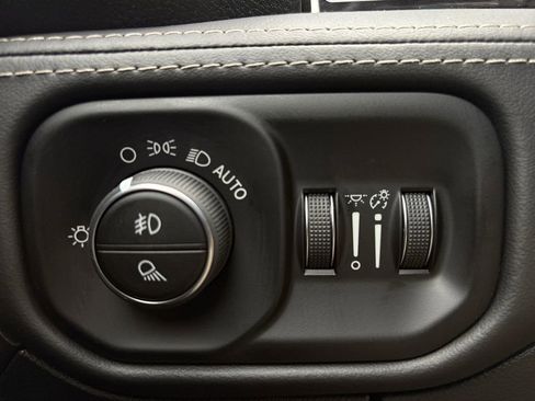 New 2026 RAM 1500 Limited w/ Body Color Bumper Group image 3