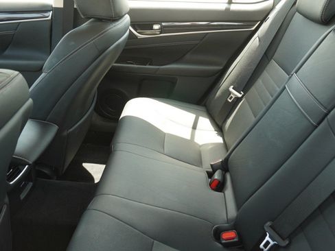 Used 2017 Lexus GS 350 RWD image 11