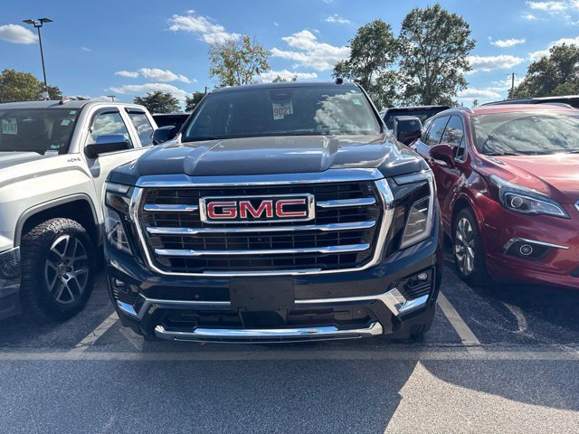 Used 2025 GMC Yukon XL Elevation w/ Technology Package AWD/4WD image 5