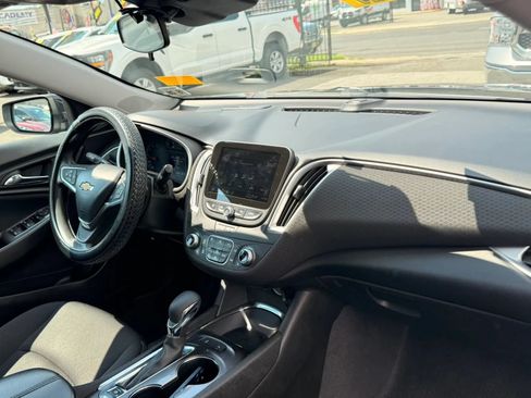 Used 2023 Chevrolet Malibu LT w/ Driver Confidence Package FWD image 16