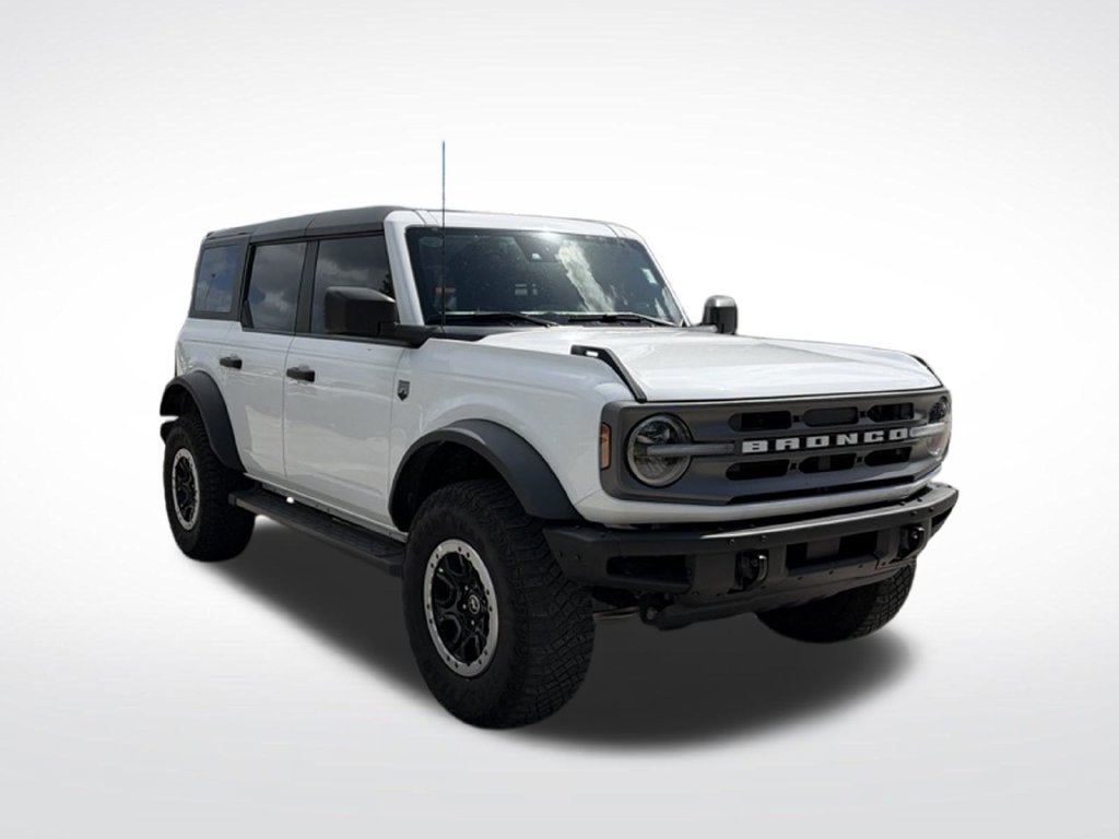 Used 2023 Ford Bronco Big Bend w/ Sasquatch Package AWD/4WD image 2