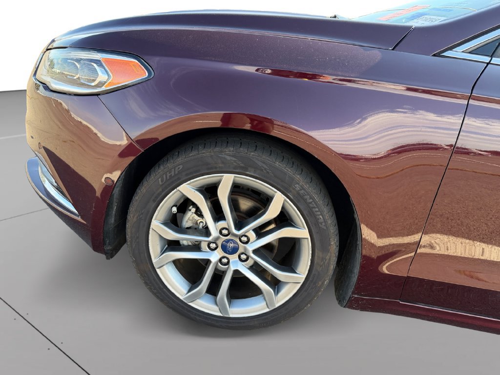 Used 2017 Ford Fusion Platinum AWD/4WD image 9