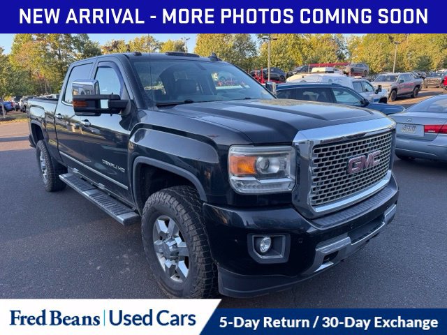 Used 2015 GMC Sierra 2500 Denali w/ Snow Plow Prep Package AWD/4WD image 1
