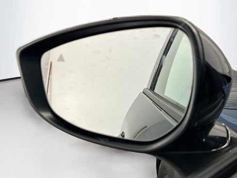 Used 2025 MAZDA CX-50 AWD 2.5 Hybrid w/ Premium Pkg image 16