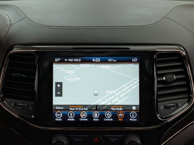 Used 2019 Jeep Grand Cherokee Summit AWD/4WD image 31