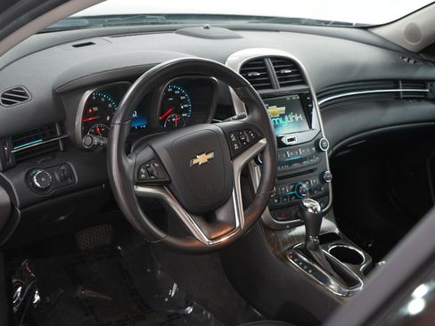 Used 2015 Chevrolet Malibu LTZ FWD image 19