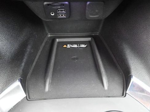 Used 2021 Chevrolet Traverse High Country w/ LPO, Floor Liner Package AWD/4WD image 26