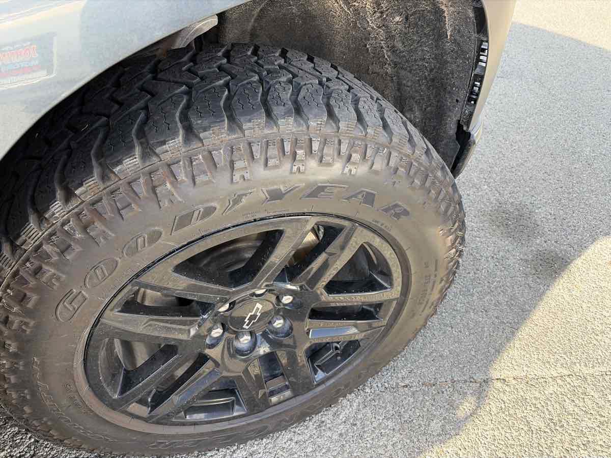 Used 2021 Chevrolet Silverado 1500 Custom RWD image 5