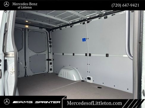 New 2025 Mercedes-Benz Sprinter 2500 image 23