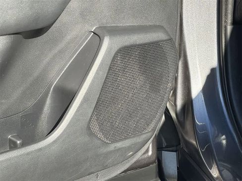 Used 2021 Toyota Highlander XLE image 26