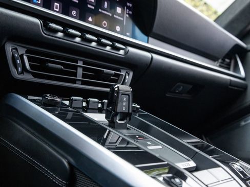 Certified 2022 Porsche 911 Turbo S image 28