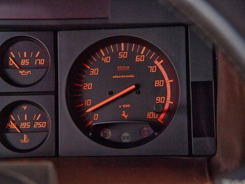 Used 1989 Ferrari Testarossa image 28