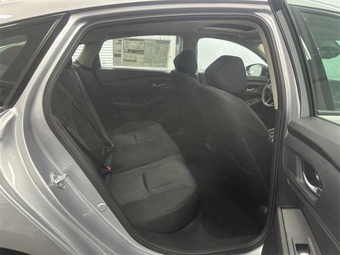 New 2025 Honda Accord SE image 17