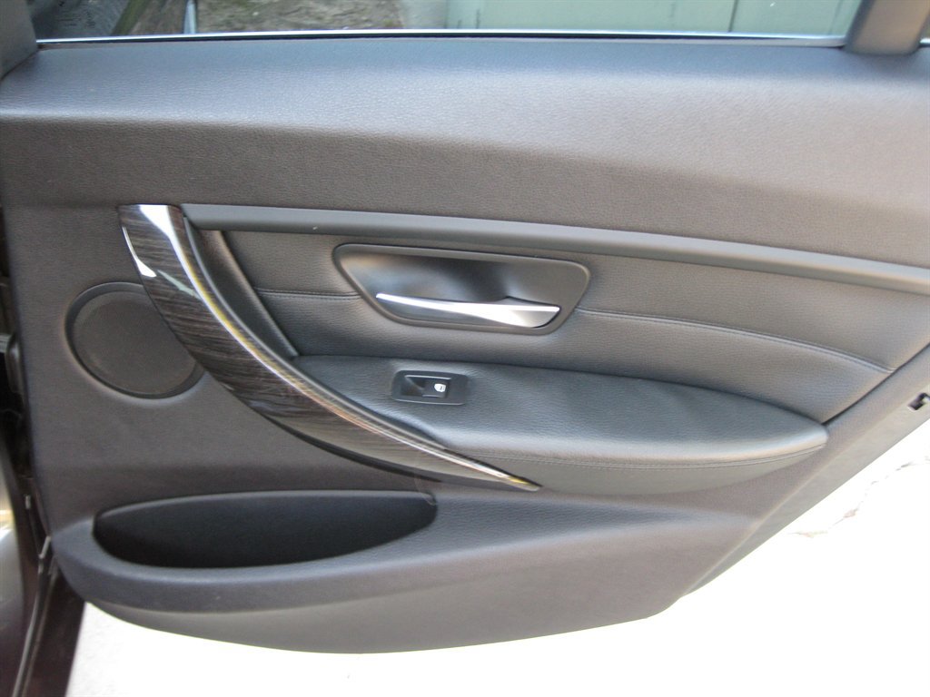 Used 2014 BMW 328i Sedan RWD image 31