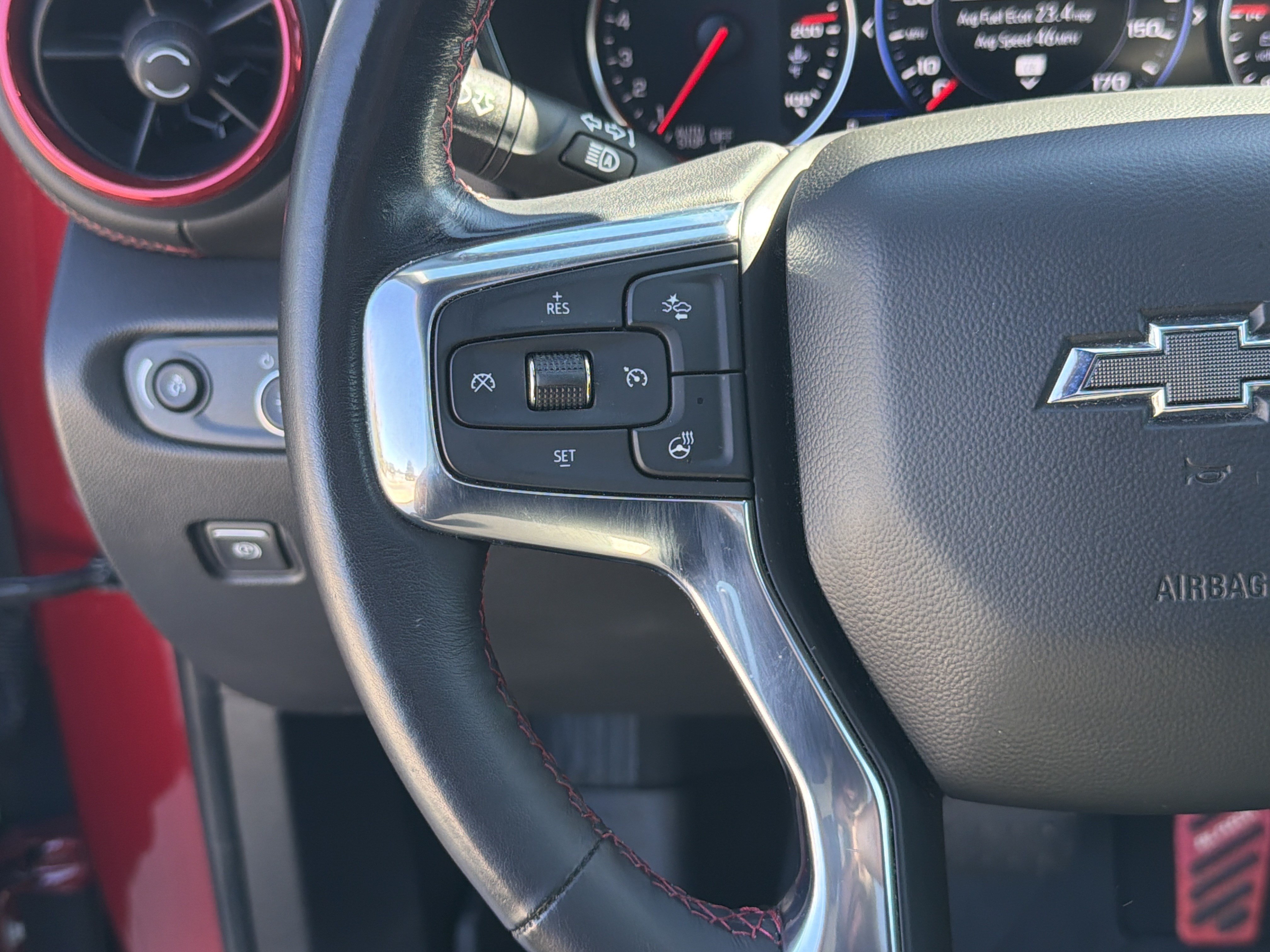 Used 2022 Chevrolet Blazer RS FWD image 19