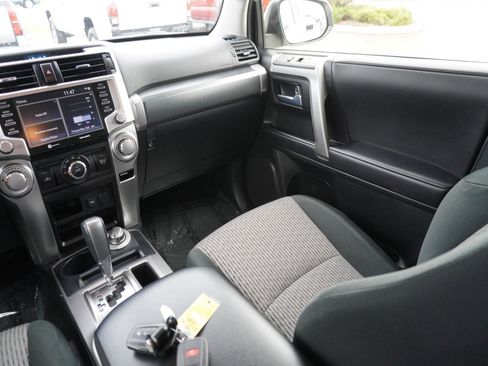 Used 2023 Toyota 4Runner SR5 image 17