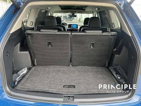 Used 2026 Volkswagen Atlas SE w/ Panoramic Sunroof Package FWD image 35