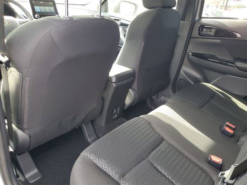 New 2025 Mitsubishi Eclipse Cross LE image 21