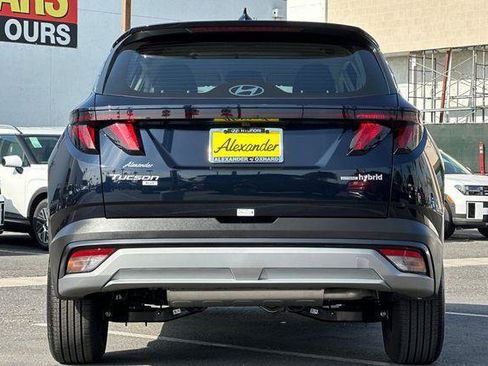 Certified 2026 Hyundai Tucson Blue SE AWD/4WD image 5