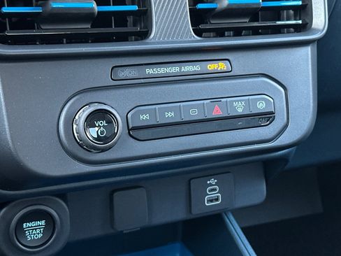 New 2026 Ford Maverick XLT AWD/4WD image 18
