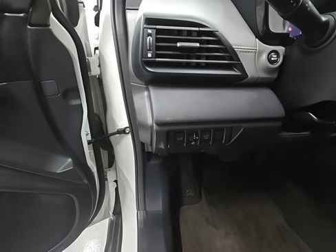 Used 2023 Subaru Outback Premium AWD/4WD image 11