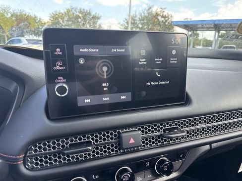 Certified 2026 Honda HR-V Sport image 23