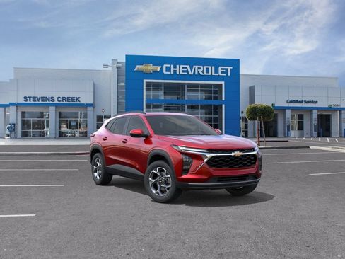 New 2026 Chevrolet Trax LT w/ Sunroof Package FWD image 9
