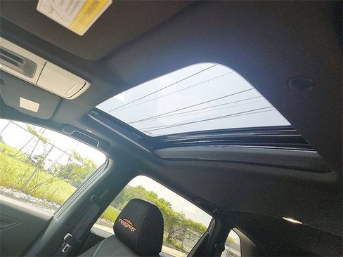 Used 2026 Honda CR-V TrailSport image 10