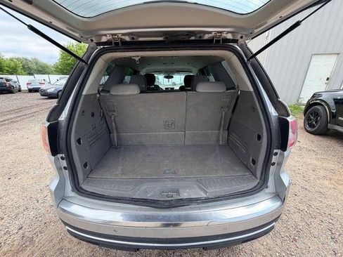 Used 2014 GMC Acadia SLE FWD image 25