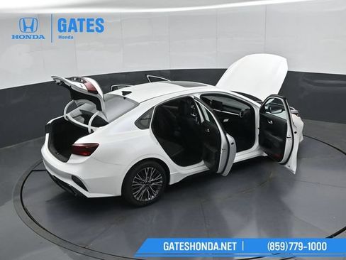 Used 2023 Kia Forte GT-Line w/ GT-Line Premium Package FWD image 54
