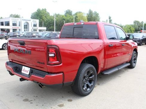 New 2026 RAM 1500 Express AWD/4WD image 6