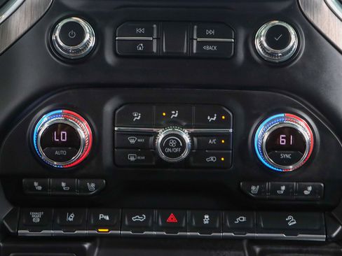 Used 2020 GMC Sierra 2500 Denali image 21