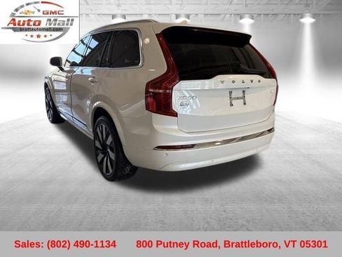 Used 2024 Volvo XC90 T8 Plus w/ Protection Package image 3